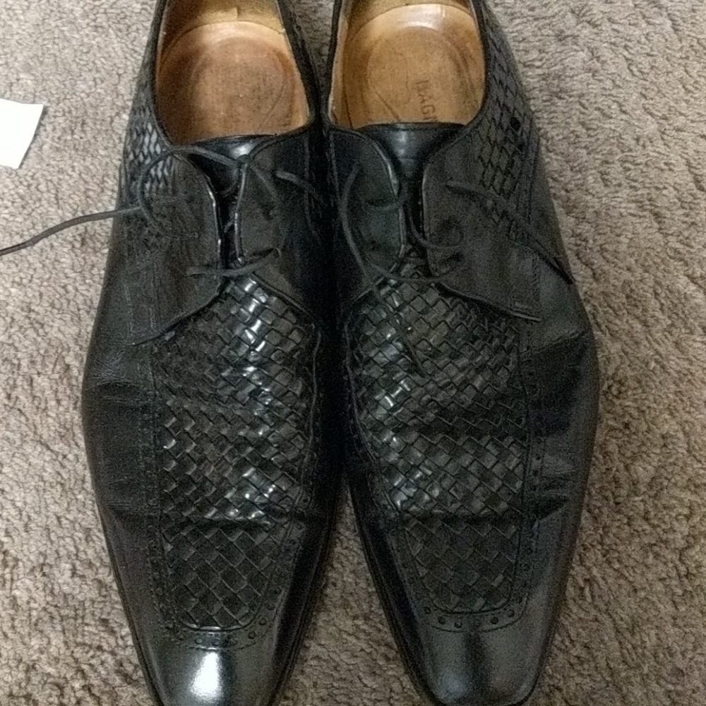 Men's shoes